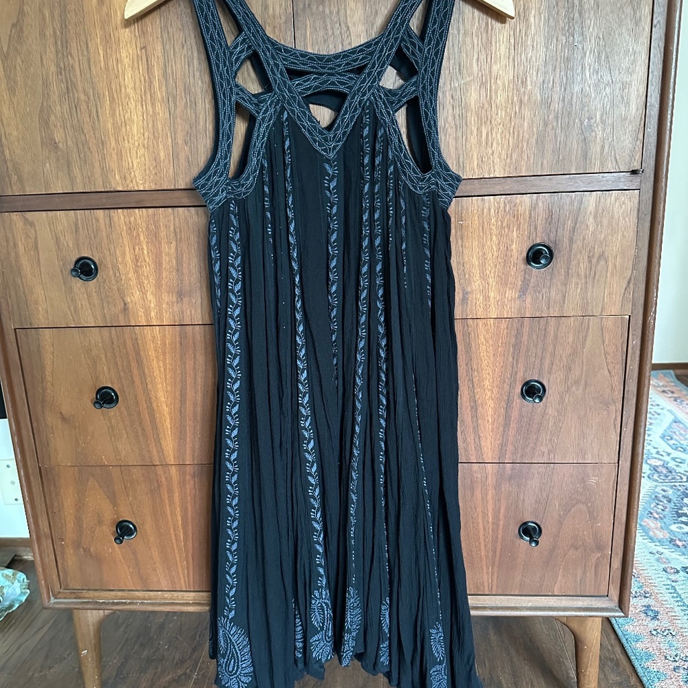 Cotton dress with built in slip